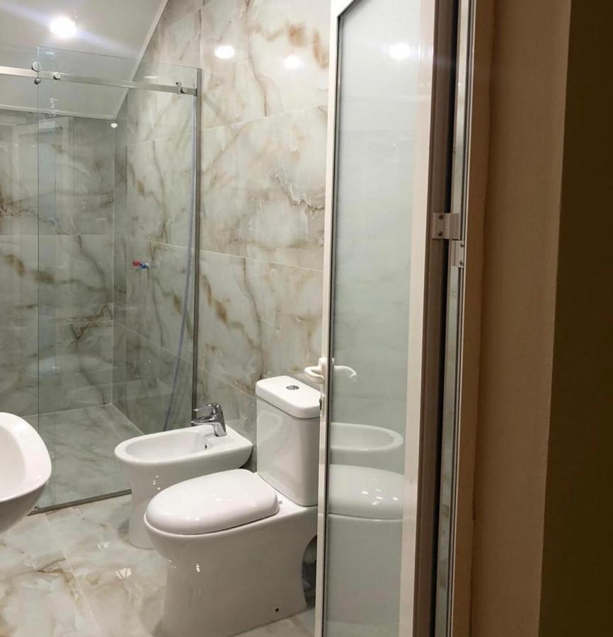 Hotel Demokracia Fushe-Arrez Dış mekan fotoğraf