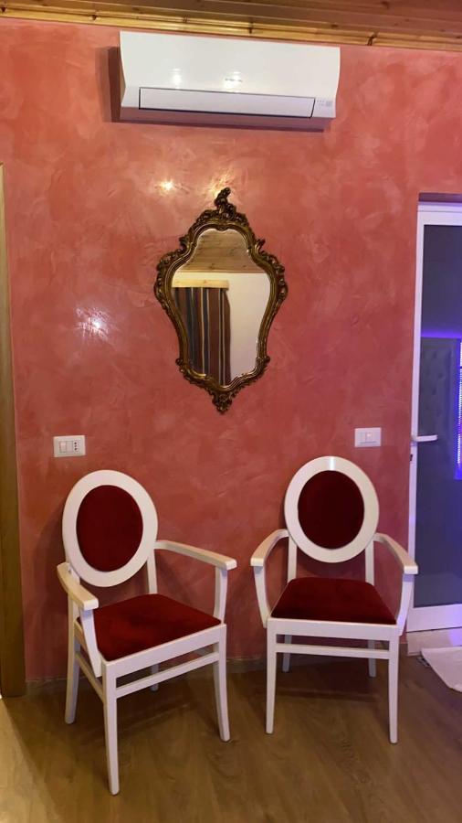 Hotel Demokracia Fushe-Arrez Dış mekan fotoğraf